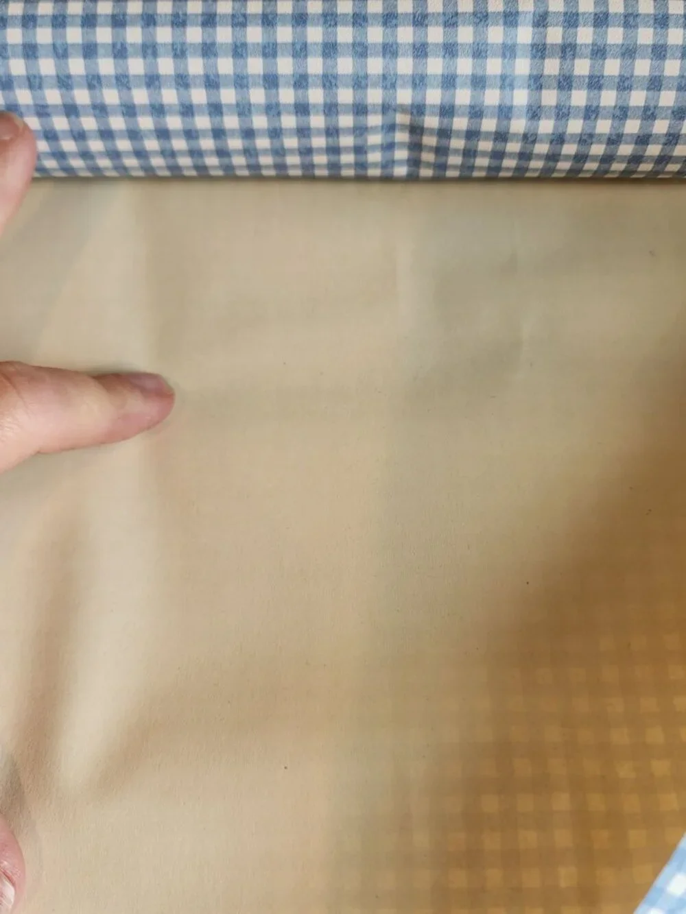 Vintage gingham checked blue wallpaper great for small projects Dollhouse 35 x 2